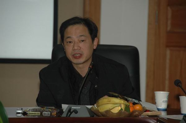 岳陽(yáng)職業(yè)技術(shù)學(xué)院召開2012年統(tǒng)戰(zhàn)工作新年茶話會(huì)