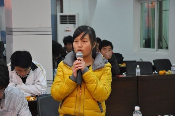 三明學院召開2012年家庭經濟困難學生新春慰問座談會