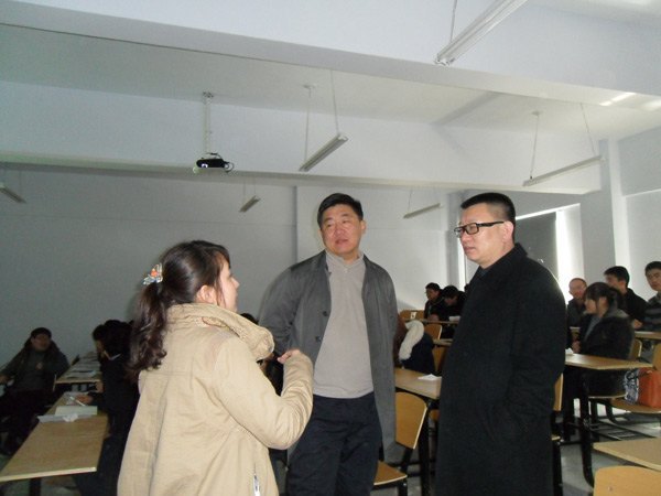 孫愛東董事長親臨教學一線聽課