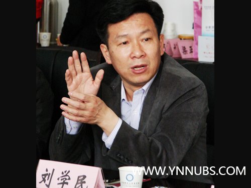 云南大學滇池學院到云南師范大學商學院楊林校區交流訪問,共謀發展