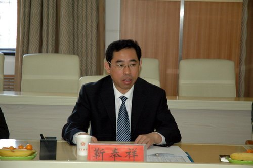 山東省2011年人才工作目標責任制考核組來山東建筑大學進行考核檢查