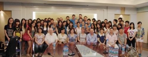 加拿大卡普蘭諾大學(xué)師生一行來訪惠州學(xué)院
