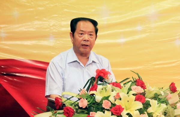 鄭州市政協委員“走基層 進校園 送文化”活動暨鄭州職業技術學院第七屆科技文化藝術節頒獎典禮隆重舉行