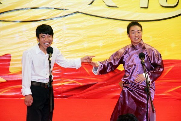 鄭州市政協委員“走基層 進校園 送文化”活動暨鄭州職業技術學院第七屆科技文化藝術節頒獎典禮隆重舉行