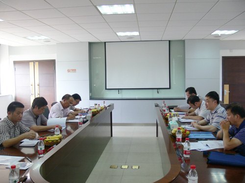 江西省教育系統(tǒng)公共機構節(jié)能工作考評組來景德鎮(zhèn)陶瓷學院檢查指導