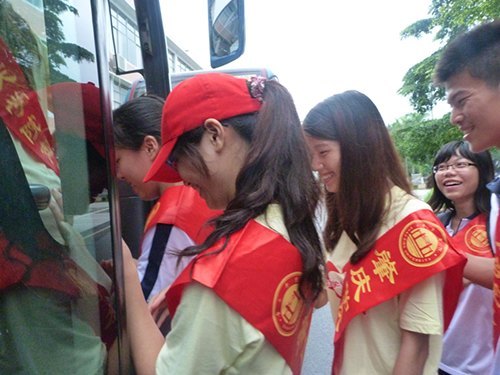 出發(fā)! 肇慶學院今年暑期“三下鄉(xiāng)”社會實踐活動全面展開