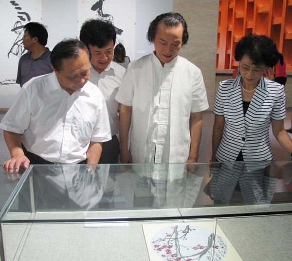徐利明書畫篆刻作品展在大連隆重開(kāi)幕