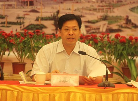 廣西師范學院—玉林市教育與經濟發展座談會暨廣西師范學院校友總會理事會2012年會在玉林召開