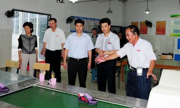 余紅勝張麗娟等市領導調研科技創新工作