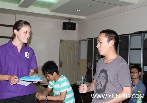 云南師范大學(xué)商學(xué)院2012(第五屆)中美英語夏令營(yíng)順利落幕