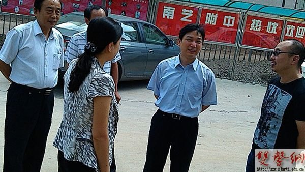 附中新生報(bào)到工作圓滿結(jié)束 副院長(zhǎng)張策華親臨指導(dǎo)