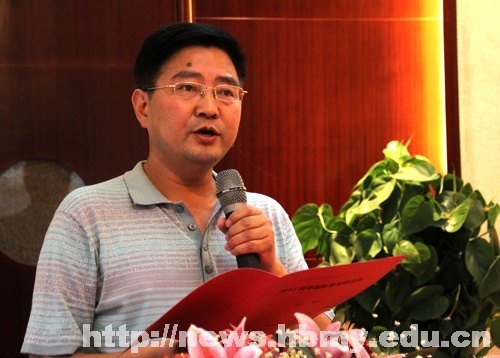 文學與傳媒學院與武漢大學聯合舉辦2012詞學國際學術研討會