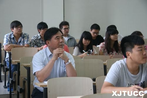 開學第一天 教育教學秩序良好