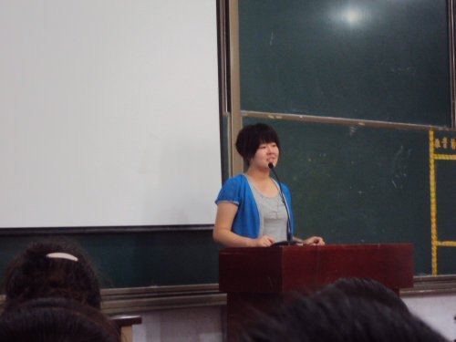 生命科學(xué)學(xué)院召開(kāi)新老生交流會(huì)