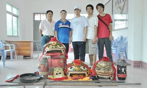 【豐湖黨旗紅】美術(shù)系學(xué)生黨員到小金口深入調(diào)研麒麟文化