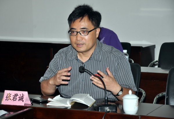 三明學(xué)院召開2012年新教師座談會(huì)