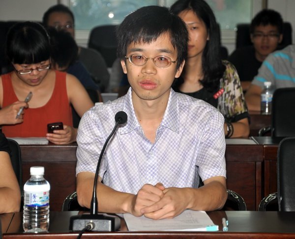 三明學(xué)院召開2012年新教師座談會(huì)