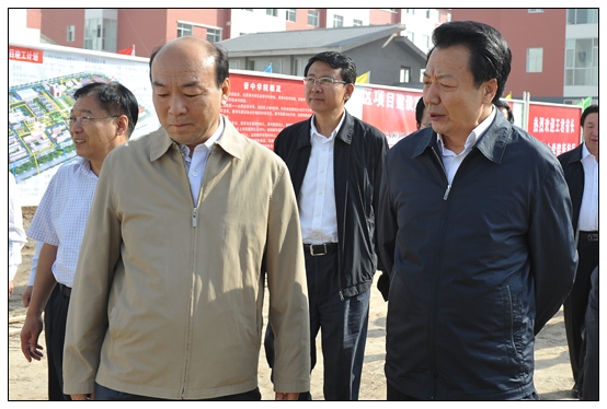 王君省長在教師節(jié)之際視察晉中學(xué)院新校區(qū)