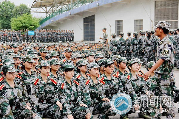 天公作美 軍訓(xùn)更精彩