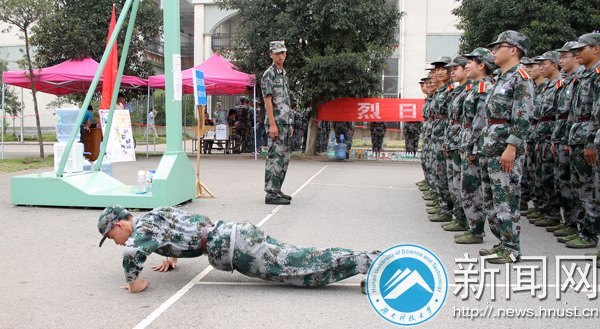 天公作美 軍訓(xùn)更精彩