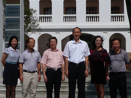 廣東畫院院長來校考察 稱贊肇慶學院四大景觀設計構(gòu)思