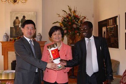 楊延東校長一行參加2012年非洲地區孔子學院聯席會議
