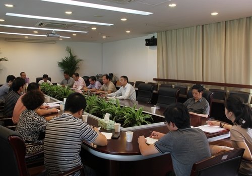 椒江校區管委會召開會議部署新學期工作