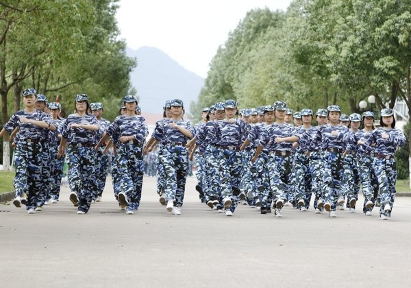 我們的軍訓(xùn)
