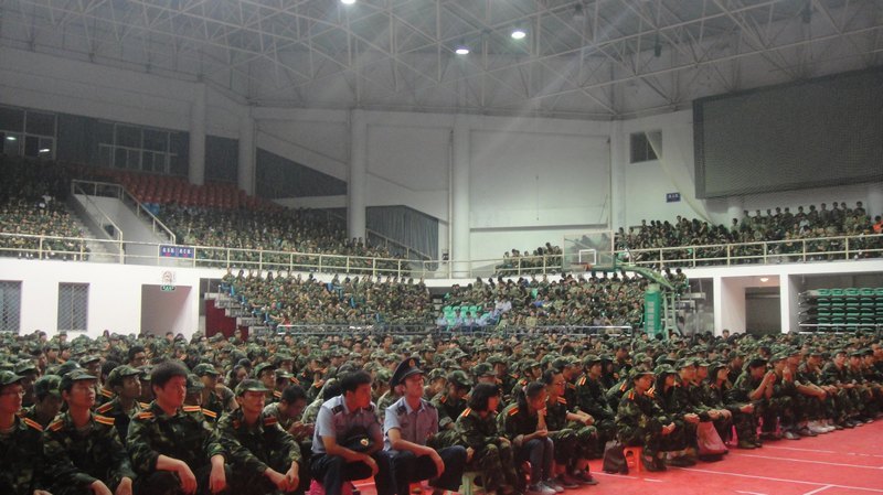 三峽大學(xué)科技學(xué)院舉行2012級(jí)新生國(guó)防教育報(bào)告會(huì)