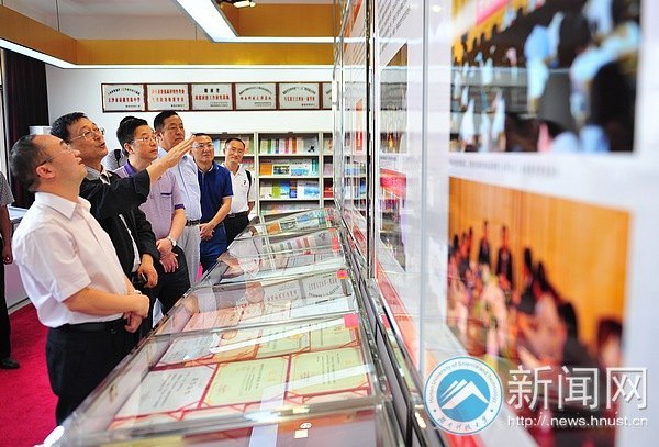 教育部思想政治工作司司長馮剛蒞臨湖南科技大學(xué)指導(dǎo)工作