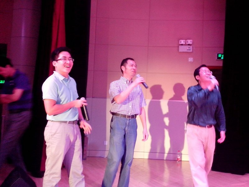 臺(tái)州科技職業(yè)學(xué)院工會(huì)、團(tuán)委舉行青年教職工聯(lián)歡會(huì)