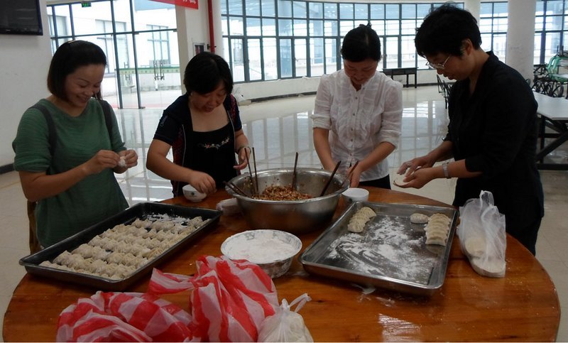 臺(tái)州科技職業(yè)學(xué)院工會(huì)、團(tuán)委舉行青年教職工聯(lián)歡會(huì)