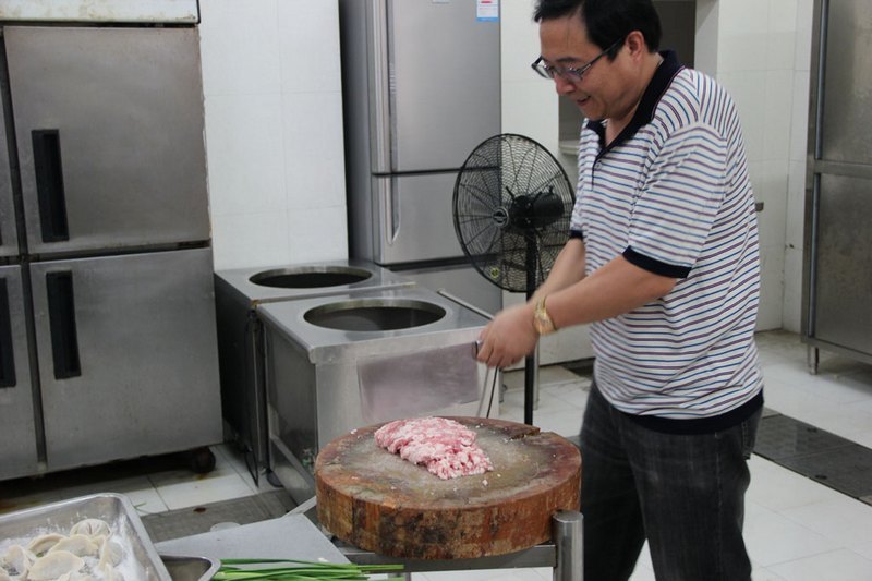 臺(tái)州科技職業(yè)學(xué)院工會(huì)、團(tuán)委舉行青年教職工聯(lián)歡會(huì)