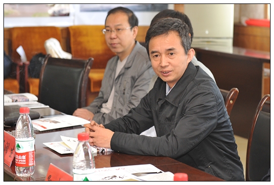 第二屆晉中區(qū)域文化高端(電視)論壇新聞發(fā)布會在晉中學院召開