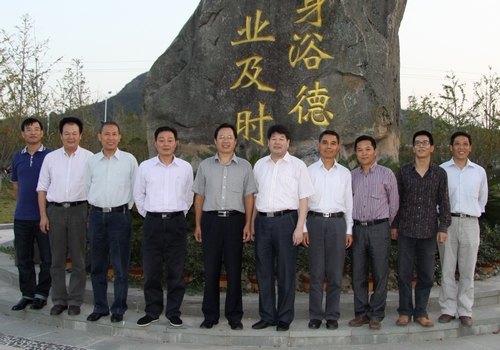 臺州日報(bào)社領(lǐng)導(dǎo)來校考察交流