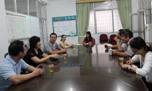 李韶春副書記到數(shù)學系指導校友工作