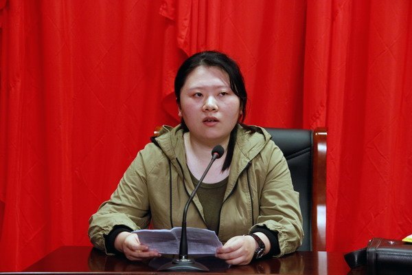 《鄭州教育》通訊員會議在鄭州職業技術學院召開