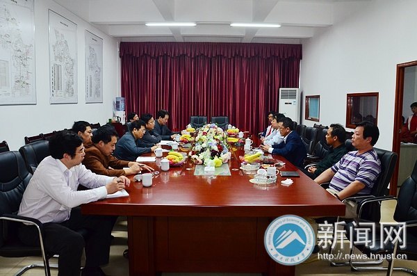 長沙理工大學來校交流后勤管理經驗