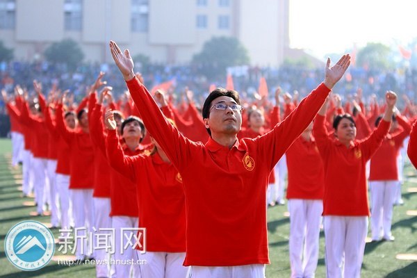 “紅”流席卷秋運(yùn)會(huì)