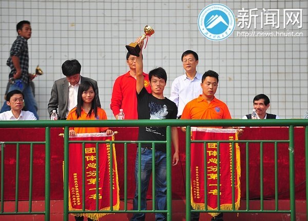 ٶȲp鲻ࡪ2012＾tɫ\ӕAM]Ļ