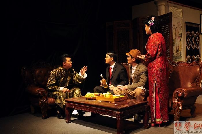 影視學院09表畢業大戲《四世同堂》為百年校慶助力上演