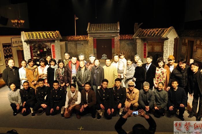 影視學院09表畢業大戲《四世同堂》為百年校慶助力上演