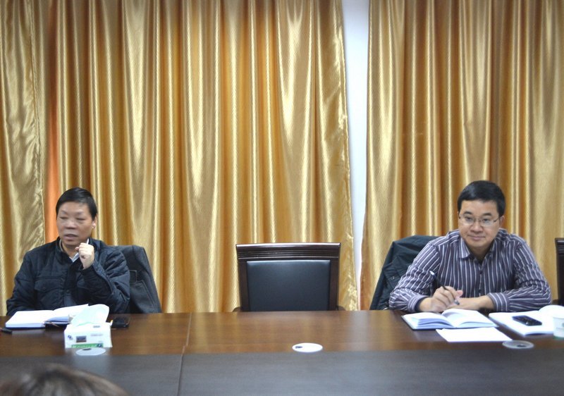 徐亦平書記主持召開“一生一案”實(shí)驗(yàn)班工作匯報(bào)會(huì)