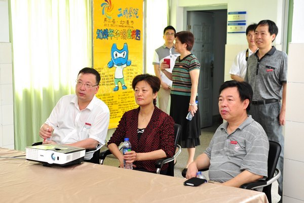 張麗娟副市長蒞校參觀指導校園開放日活動