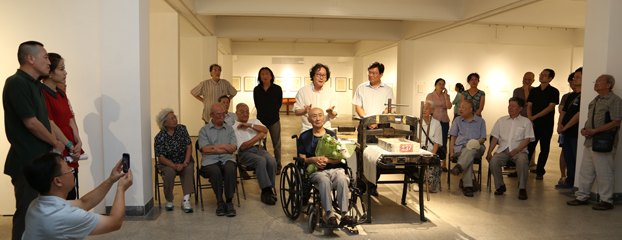 淡泊名利 用心鉆研——“李宏仁石版教學(xué)研究展”開幕