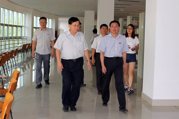 耶魯大學(xué)宋雅杰教授一行來校洽談合作辦學(xué)事宜