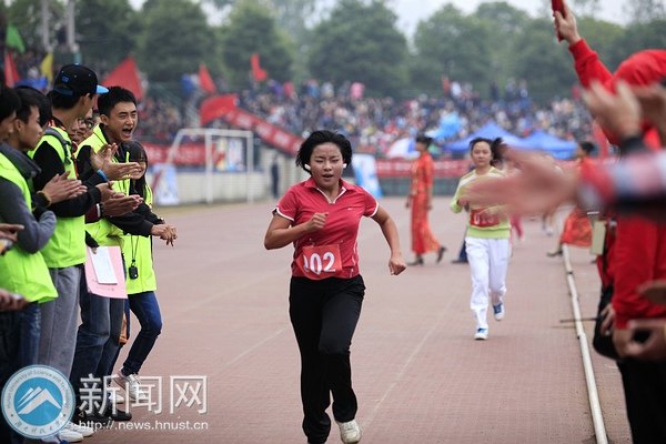 【賽事直通車】5000米長跑:賽場亮劍,誰主沉浮?