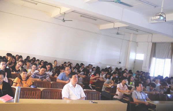 李太志教授舉辦學術講座