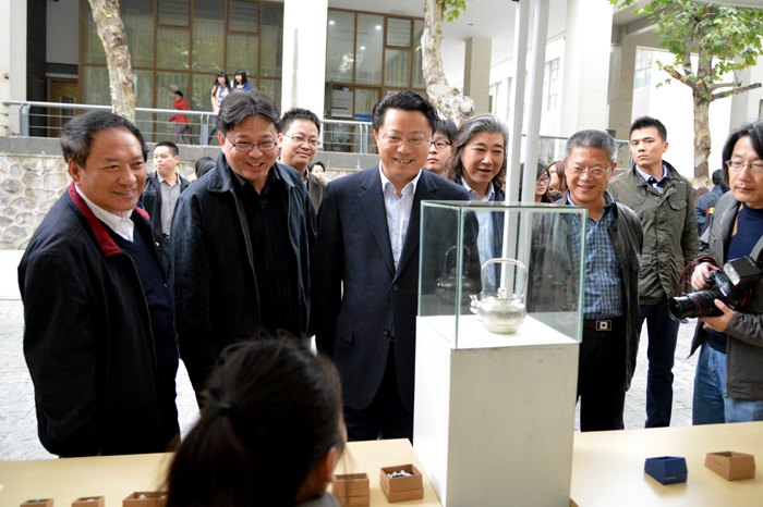 省委常委南京市委書記楊衛澤來校作主題演講