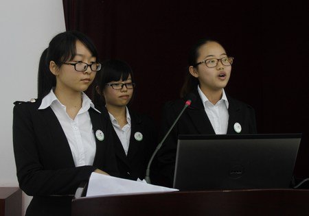 臺州學院舉行2012學年特優學風班評審會